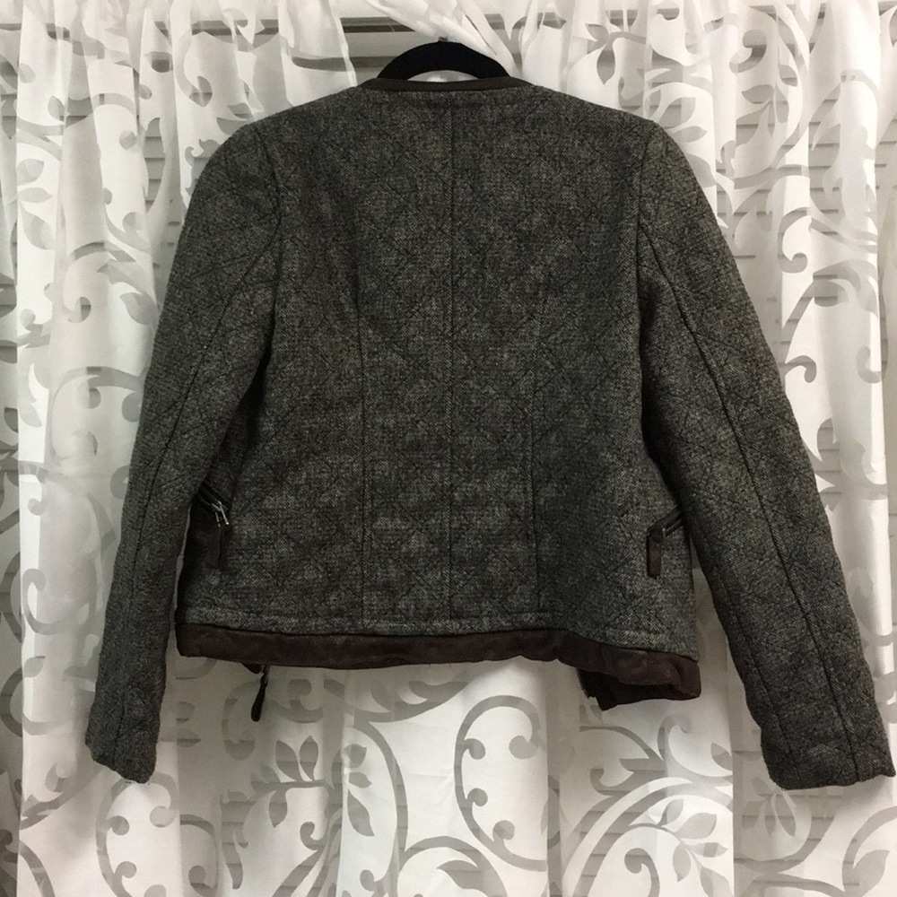 Jacket - Picture 3 of 3